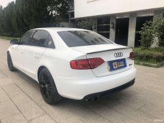 奥迪 A4L 2012款 2.0 款 2.0TFSI 自动标